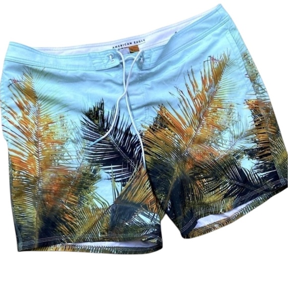 Like New American Eagle Men’s Board Shorts Stretch XXL - Picture 1 of 4
